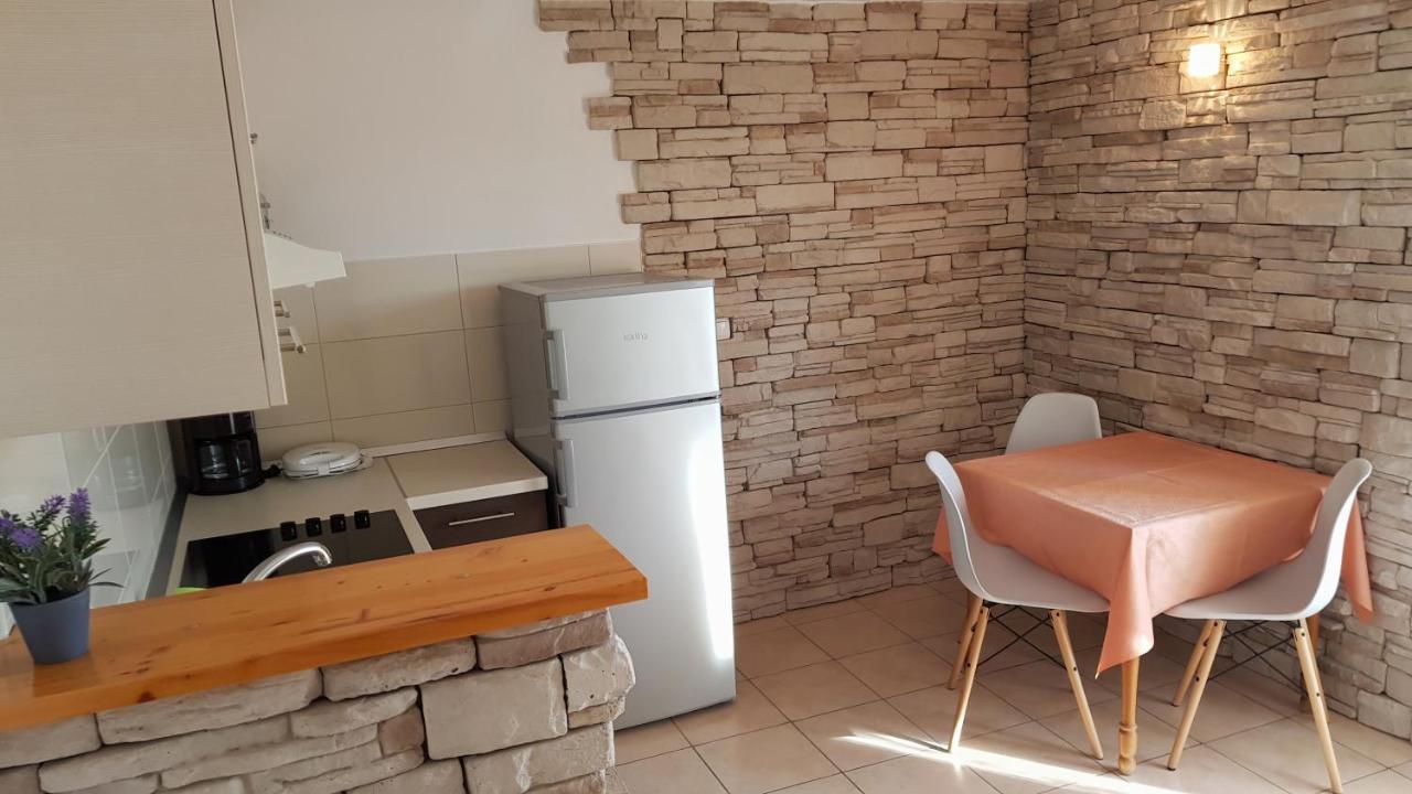 Premium Appartments Suha Punta Kampor エクステリア 写真